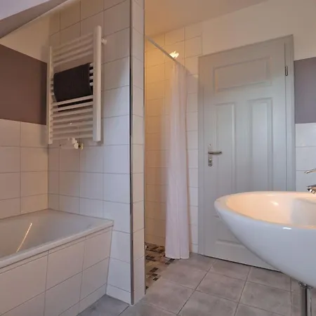 Huehnergott Apartamento Groß Schwansee